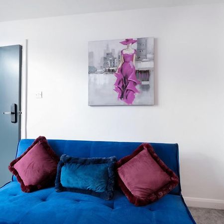 Fernbank Studios Sudbury Hill Harrow Self-Contained Studios With En-Suite Wembley 外观 照片