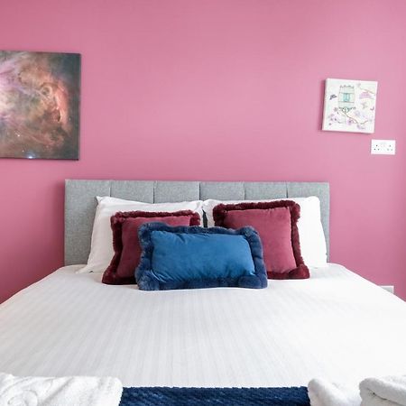 Fernbank Studios Sudbury Hill Harrow Self-Contained Studios With En-Suite Wembley 外观 照片