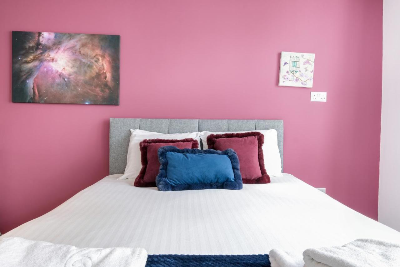 Fernbank Studios Sudbury Hill Harrow Self-Contained Studios With En-Suite Wembley 外观 照片