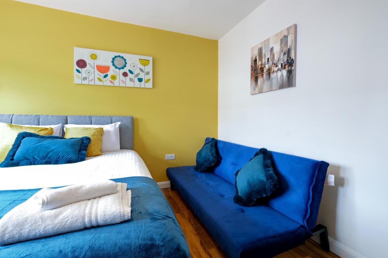 Fernbank Studios Sudbury Hill Harrow Self-Contained Studios With En-Suite Wembley 外观 照片