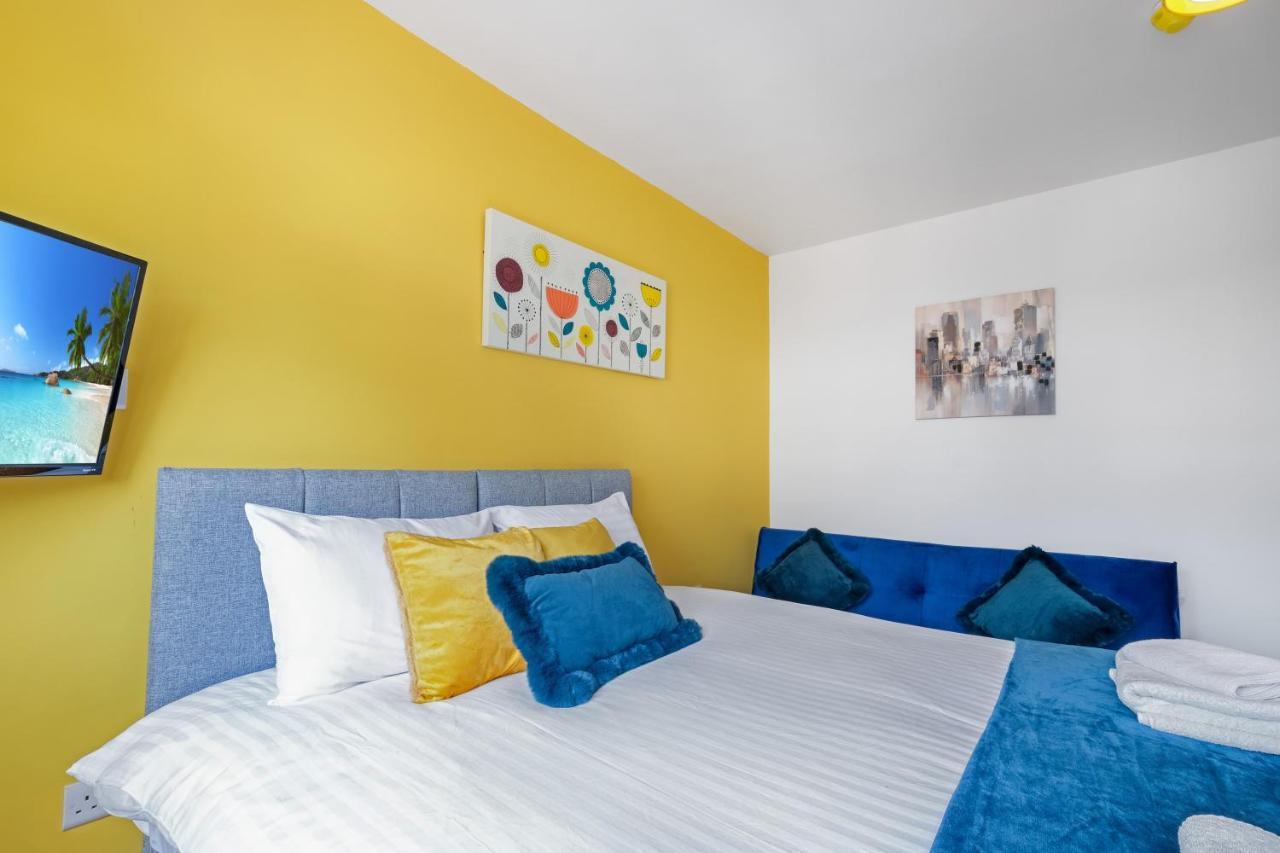 Fernbank Studios Sudbury Hill Harrow Self-Contained Studios With En-Suite Wembley 外观 照片